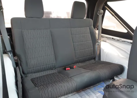 2011 Jeep Wrangler Sport z USA, uszkodzony, nr VIN 1J4AA2D15BL608561